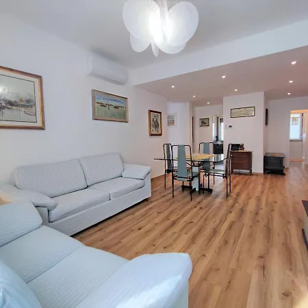 Ca Alvisopoli Apartment Lido di Venezia